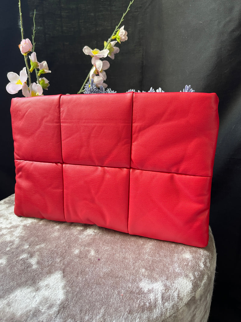 Ally quilted clutch bag