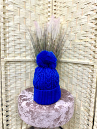 Pom Pom cable knit hat