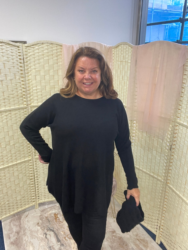 Lindy longline jumper and snood